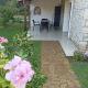 Plaja 10 dk , Bahçeli, Huzurlu Tatil Evi