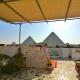 Pyramids Chez lAmi, El Cairo