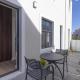 Executive 1 bedroom Cottage, with aircon, king size bed and modern bathroom Hermanus - Fotografie 10