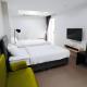 Mitr Inn MRT Samyot - ตรอกวิสูตร MRT สามยอด, Bangkok - Photo 4