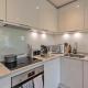 Stylish 2BR Apartment at Trinity Point Gravesend, Gravesend (photo 2)
