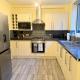 Modern 4 bed House with Free Parking, Bexleyheath (foto 8)