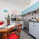 American Retro Apartment with Balcony Warsaw Powiśle by Noclegi Renters, Varsavia - Foto 8