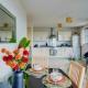 Stylish 2BED 2BATH Apartment- Sleeps 6, Free Parking, Neflix, Disney, Birmingham (photo 4)