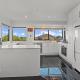 Coastal Home with Rangitoto and Sea Views nr Beach, Окленд - Фото 4