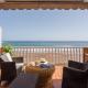 Apartment with Terrace on the Beachfront.