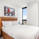Stylish City Apartment with Expanding City Views, Melbourne - Fotografie 8