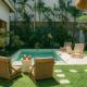 Modern 3-BR Villa with Pool, Garden & Outdoor Gym Kuta Lombok - Fotografie 1