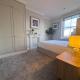 Newly Furnished 1 Bed Flat in Wimbledon Village, Londýn - Fotografie 1