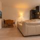Luxury ground floor modern flat close to city with free parking