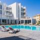 Blu Horizon - Stylish Living with Pool & Balconies in Protaras Paralimni - Foto 1