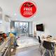 Waterfront Apt with Pool & Views Free Onsite Parking Gym Library, Melbourne