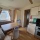 J & C caravans Saint Osyth - Photo 5