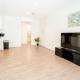 Stylish 1BR Apartment in Hollywood with Gated Parking near Downtown LA, Los Angeles - Foto 9