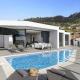 Villa Calheta Charm by Villa Plus