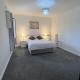 Modern 2 Bed Flat with Balcony in Hounslow, Cranford (fotografie 5)