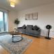 Modern 2 Bed Flat with Balcony in Hounslow, Cranford (fotografie 7)