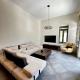 Venetian gem in neapolitan with private courtyard, Neápolis (fotografie 2)