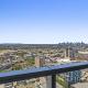 High-Rise Balcony Unit with City Views Gym Pool, Melbourne (Foto 10)