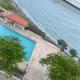 Spacious two bedrooms with sea and city view Portmore - Foto 1
