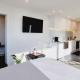 Modern Studio with Stunning Harbour Views Wellington - Zdjęcie 7