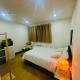 Stylish Ensuit Studios in the Heart of Vibrant Totting 1 Min to Tube, Londýn - Fotografie 5