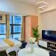 McKinley Studio, Walk to Venice Mall, Pool, 5G WiFi & Gym Access, Ste 14B, Manila - Photo 3
