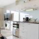 City Vista Apt with Views - Pool and Gym, Окленд - Фото 7