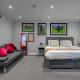 Stableside Hotel at York Racecourse, York - Fotografie 2