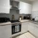 Chic & Comfy 1 Bed Apartment Sheffield Stay, Midland (photo 5)