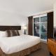 Woodrun Lodge 414 | Cozy Ski-In Ski-Out Condo w/ Shared Hot Tub, Pool, Fireplace, & Parking, Whistler (fotografie 9)