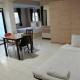 Station 203 Hotel, Min Buri (foto 8)