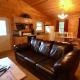 Romantic Forest Cabin Getaway near Cantwell Cliffs in Logan, Ohio, Cedar Grove - Fotografie 9