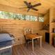 Cozy Couples Yurt with Hot Tub in Dripping Springs, Texas, Hammetts Crossing (zdjęcie 10)