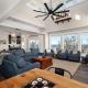 Stunning Spacious Beach House with Hot Tub and Gorgeous Views for a Memorable Escape to the Coast in Corolla, North Carolina, Corolla (foto 3)