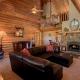 Exceptionally Spacious Log Cabin for Groups in Mariposa, California, Ponderosa Basin - Fotografie 9