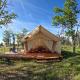 Spacious Tented Cabins Perfect for Couples in Dufur, Oregon, Dufur