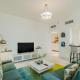 RH Luxe Vibes 2BR Al Habtoor Canal View Living, Dubaï - Photo 1