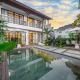 Elegant Villa Escape - Brand New, Central, and Spacious Ubud - Photo 1