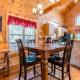 Incredible Cabin with Pool Table and Hot-Tub in Cleveland, Georgia, Stovall Mill (zdjęcie 3)