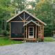 Charming Cabin for Glamping in the Adirondacks, Ideal for a Couples Getaway, Greig - Fotografie 1