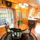 Romantic Forest Cabin with Amazing Private Deck and Spa in Ohio, Walnut Creek (fotografie 3)