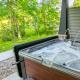 Sweet Private Cabin with Jacuzzi and Fire Pit in Ohio, Walnut Creek (fotografie 5)