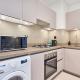 STAY BY LATINEM Luxury 2BR Holiday Home CVR B405 Near Burj Khalifa, Dubaï - Photo 5