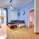 Modern Vatican Apartment with Panoramic Balcony Sleeps 8 by QuintoPiano, Roma - Foto 1