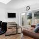 Spacious 4 Bedroom Home, Prime Location, Parking, Kenton (zdjęcie 10)
