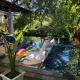 Griya Oma Nining-Large House with Swimming Pool, Bedoyo - Fotografie 4