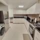 Bright & Spacious 2BR in JVT Community, Dubai - Foto 8