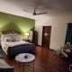 Premium Rooms in spcaious Kanal House Dha Phase 4, Lahore (fotografie 2)