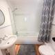 Kensington 1-Bed Flat with Private Garden near Olympia London, Earl's Court, Holland Park, Londýn - Fotografie 6